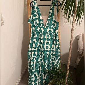 Beautiful House of Harlow dress- worn once